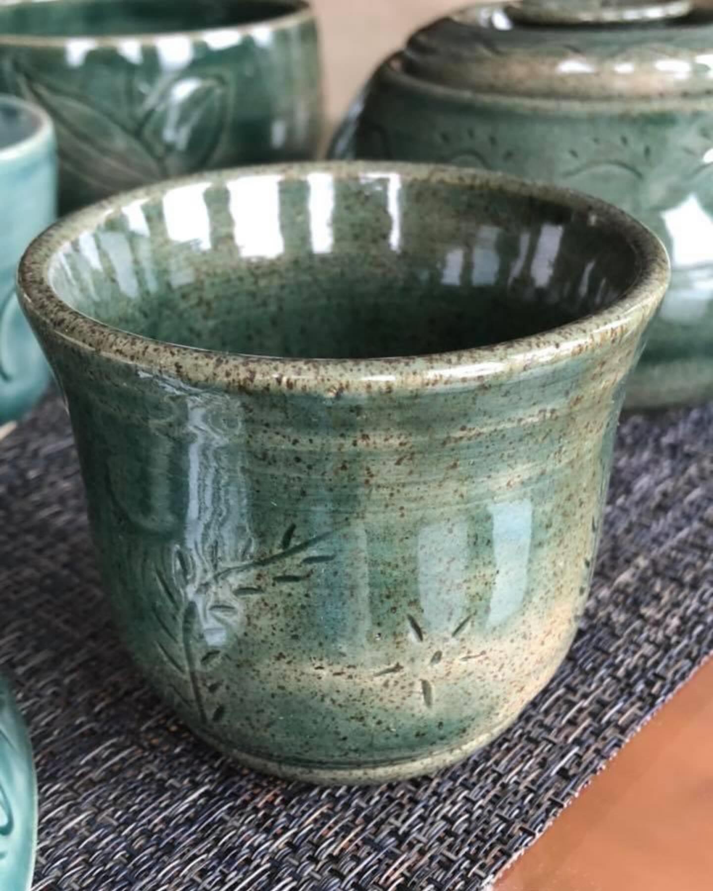 Wave and fish pottery tumbler